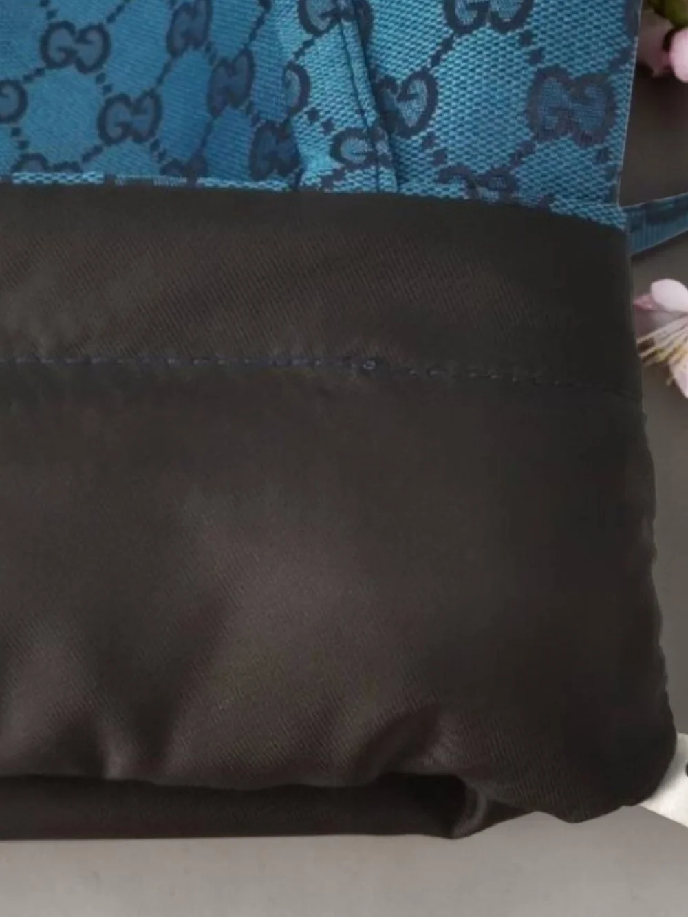 🔥LOW START🔥 Blue GG Canvas Tote with Pineapple Patch - Picture 5 of 6